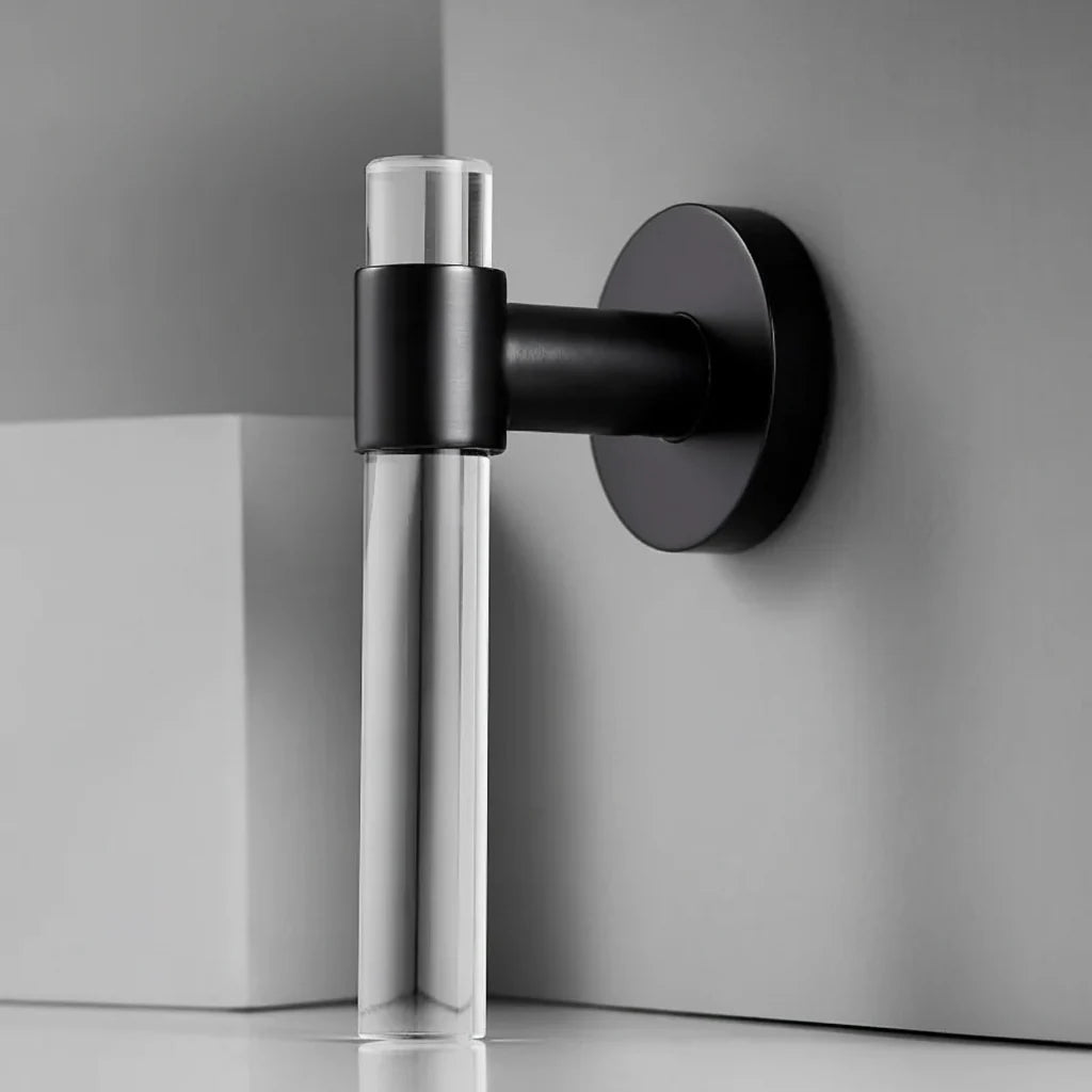 Poignée de porte transparente avec monture en laiton - vue 4